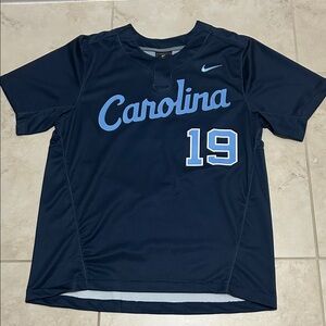 Nike Men’s North Carolina Baseball Dark Blue/Carolina Blue Jersey.